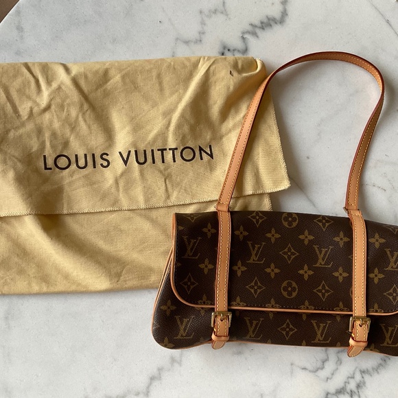 COPY - Vintage Louis Vuitton Bag - Picture 1 of 5